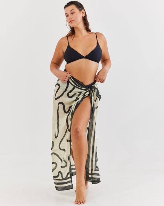Abstract Long Pareo ~  black & cream print