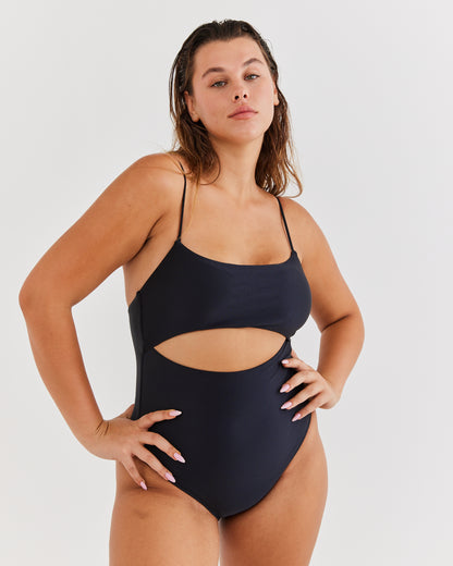Lulu ~ Black
